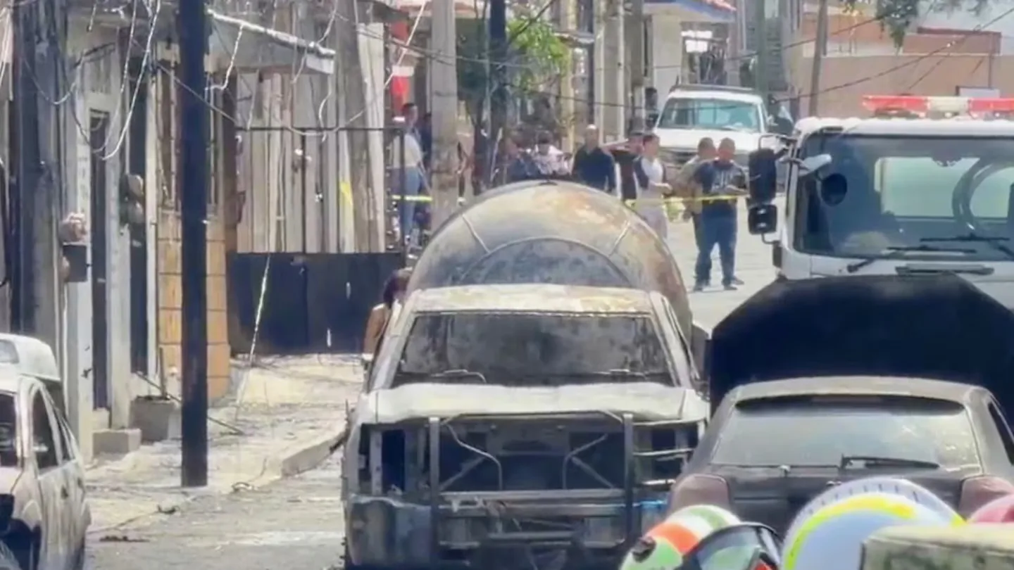 Grupo Tomza acumula 31 denuncias por explosión de pipa en Cuernavaca