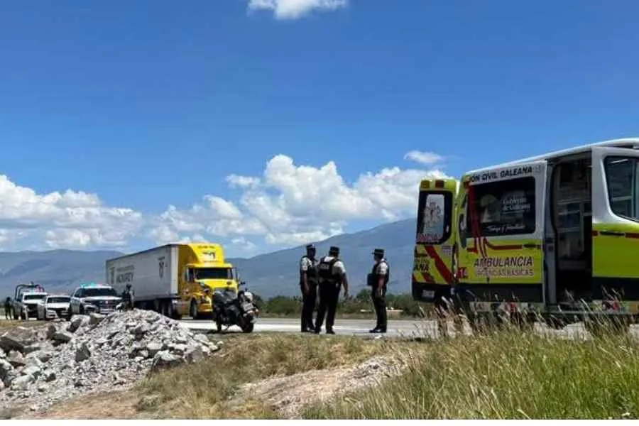 Joven motociclista resulta herido tras accidente en Galeana, Nuevo León