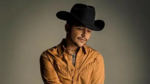 Christian Nodal revela su lucha con la ansiedad y la importancia de la terapia