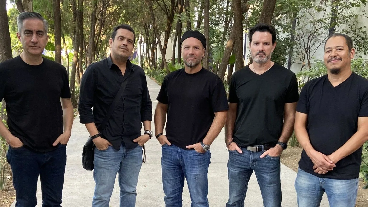 Marrano Rosa rinde homenaje a Pink Floyd en la Arena Monterrey