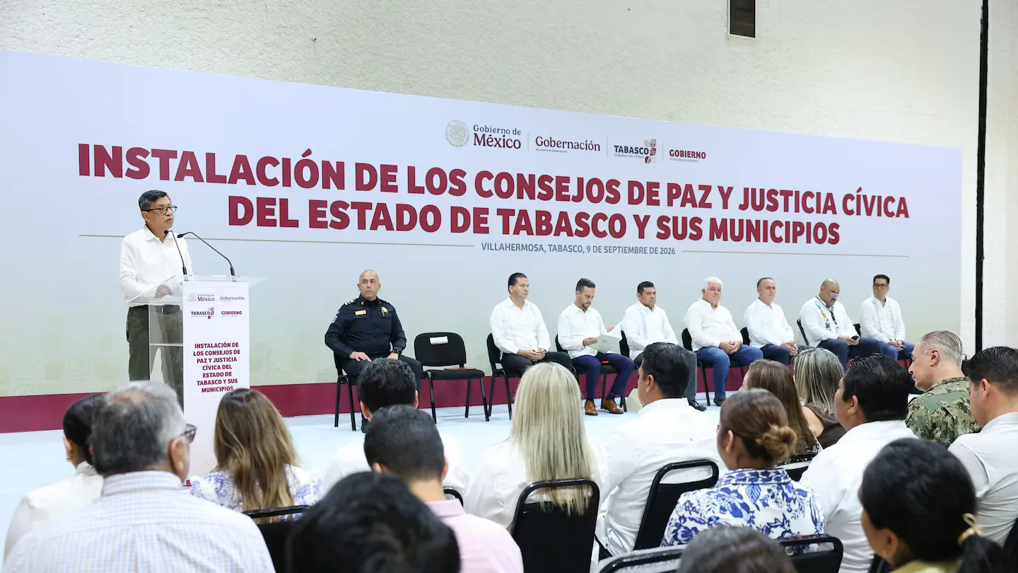 Javier May, reconocido por su labor en la construcción de paz en Tabasco