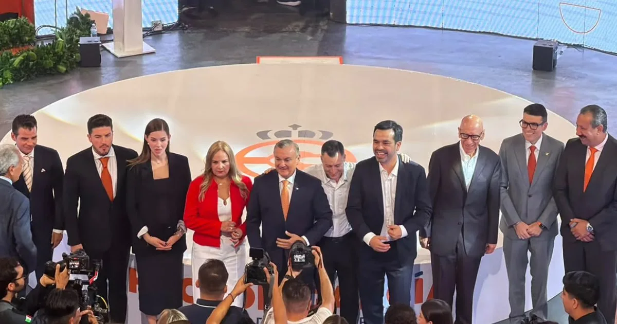 Héctor García presenta su segundo informe de gobierno en Guadalupe