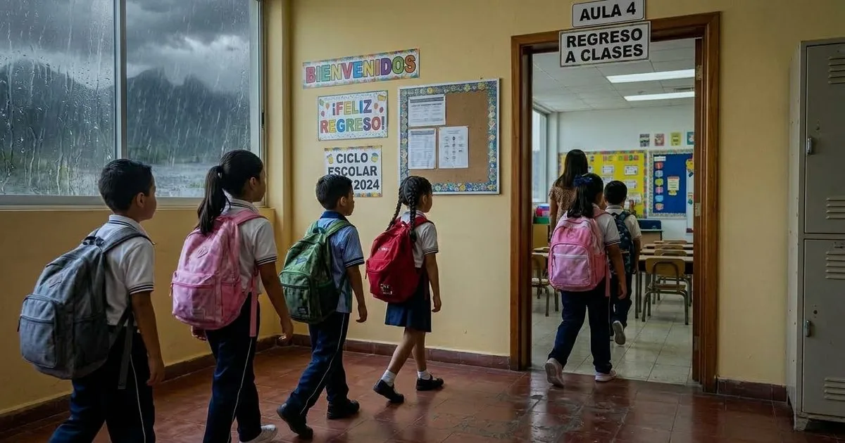 Clases se reanudan en Nuevo León tras suspensión por lluvias