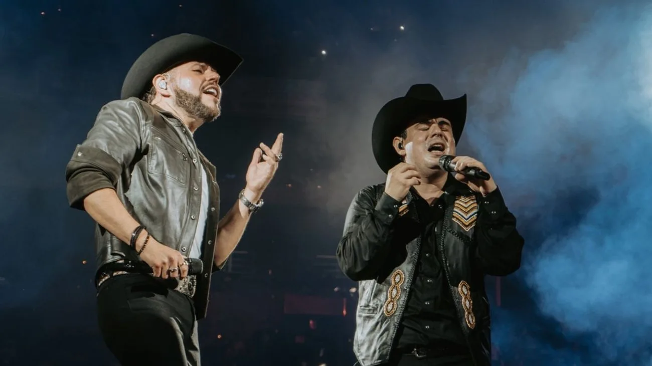 Alfredo Olivas regresa a Monterrey con un exitoso concierto