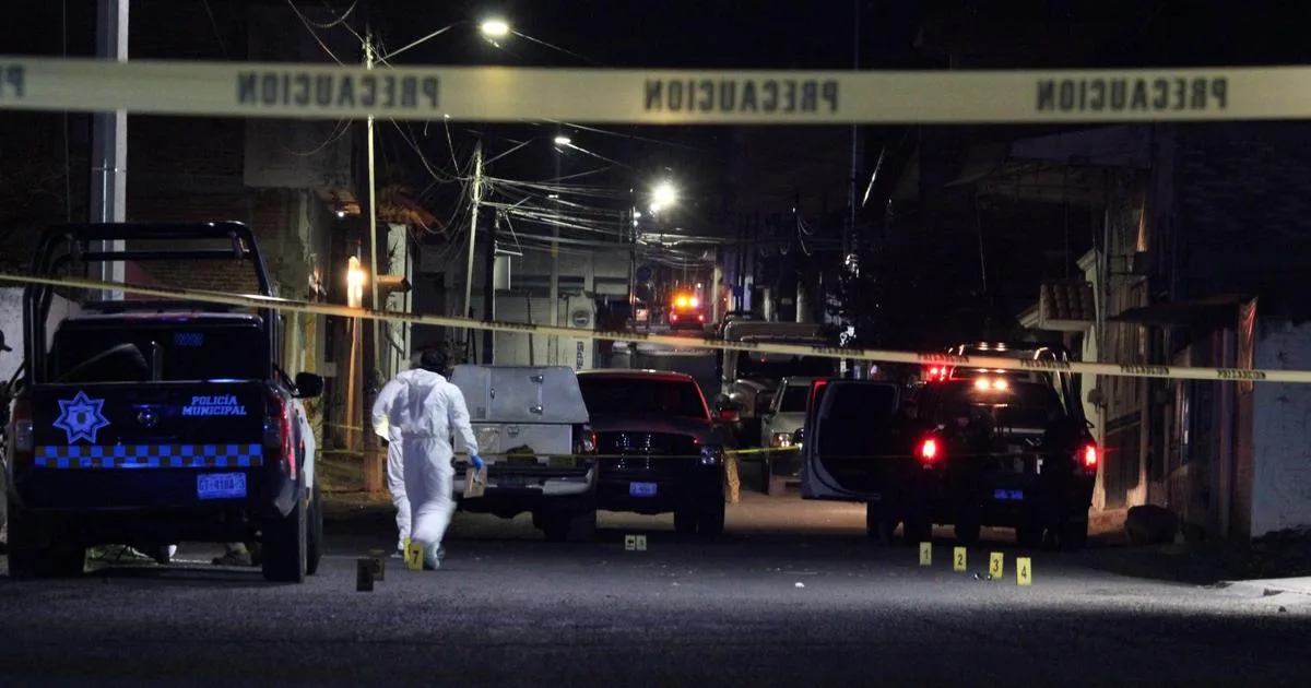 Violencia en Galeana: Dos hombres secuestrados y un joven asesinado