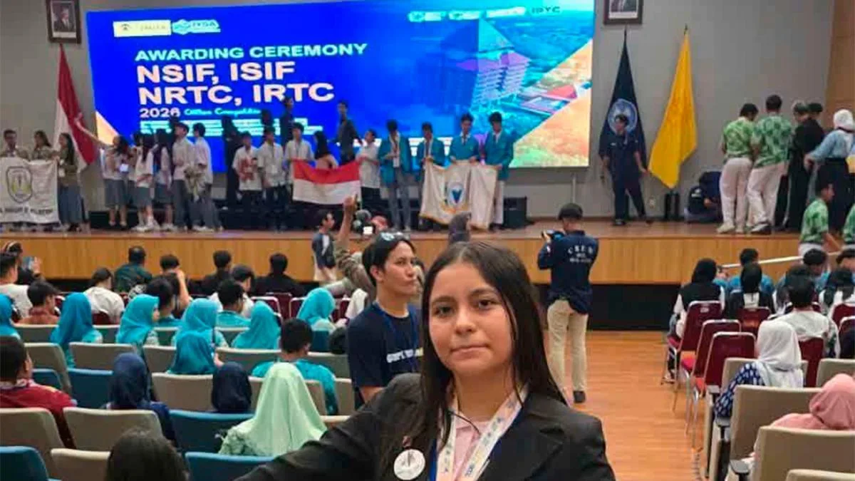 Estudiante mexicana gana medalla de oro en competencia internacional de ciencia