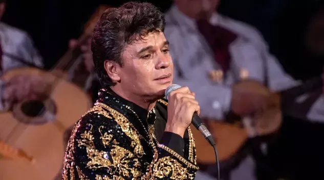 Emotivo homenaje a Juan Gabriel en el Festival Santa Lucía 2026 de Monterrey