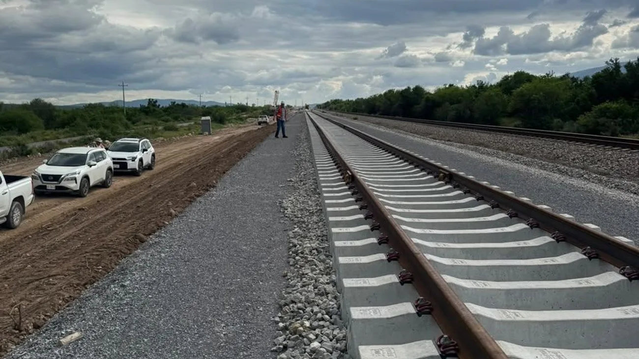 Avanza la construcción del Tren de Pasajeros en Nuevo León